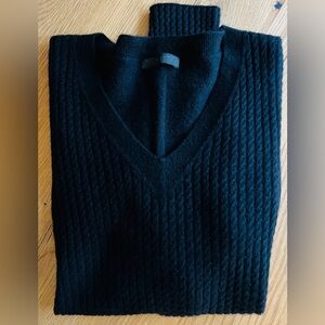 THE ROW BABY CABLE KNIT V-NECK SWEATER, SIZE S.